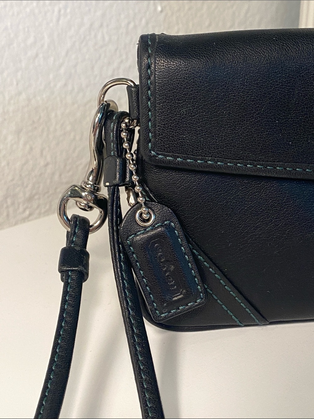 Vintage Coach Hamptons Wristlet Y2K - Picture 5 of 11